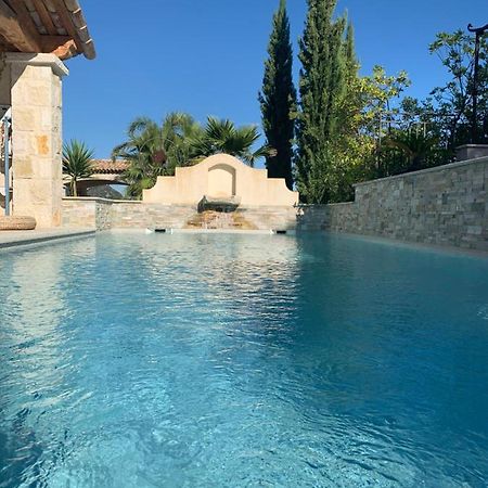 Les 4 Elements Bed & Breakfast Tourrettes-sur-Loup Dış mekan fotoğraf