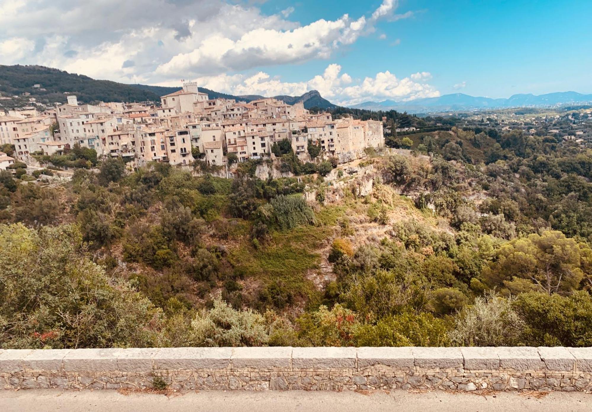 Les 4 Elements Bed & Breakfast Tourrettes-sur-Loup Dış mekan fotoğraf
