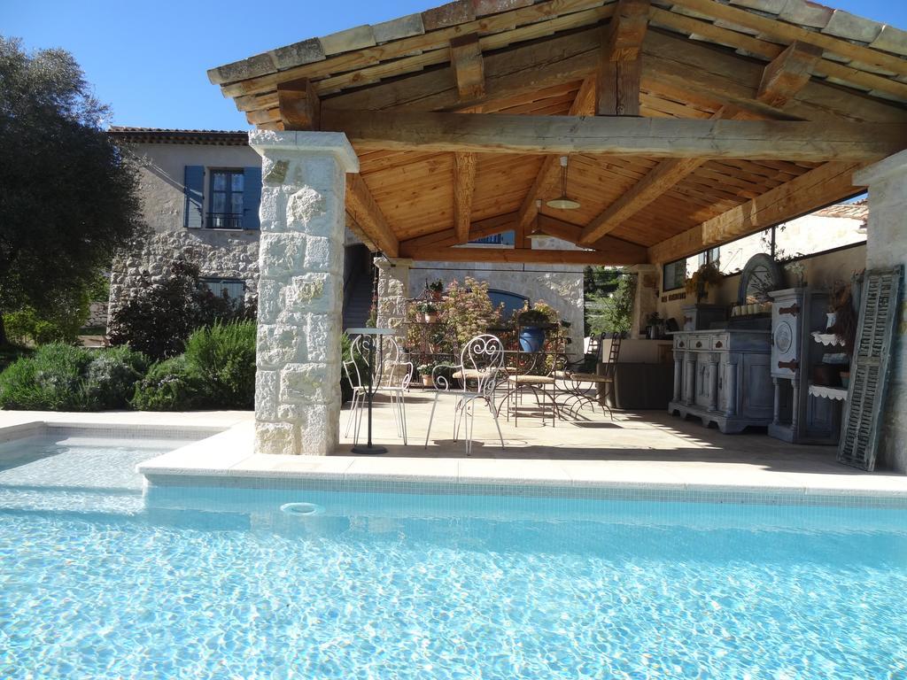 Les 4 Elements Bed & Breakfast Tourrettes-sur-Loup Dış mekan fotoğraf