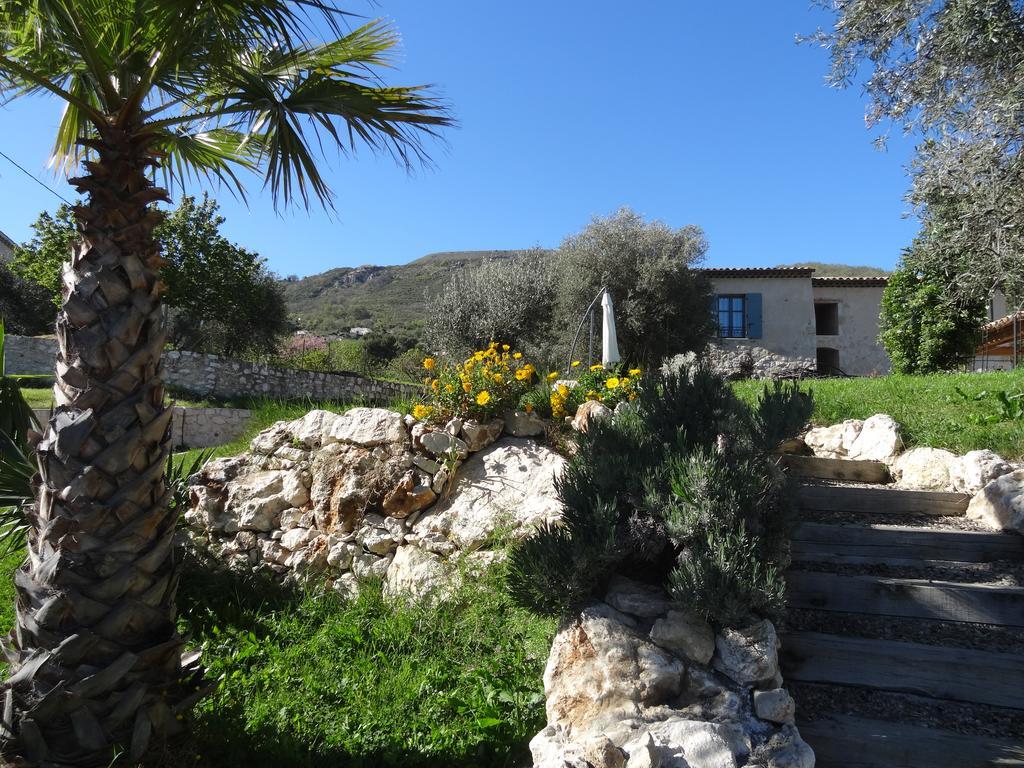 Les 4 Elements Bed & Breakfast Tourrettes-sur-Loup Dış mekan fotoğraf