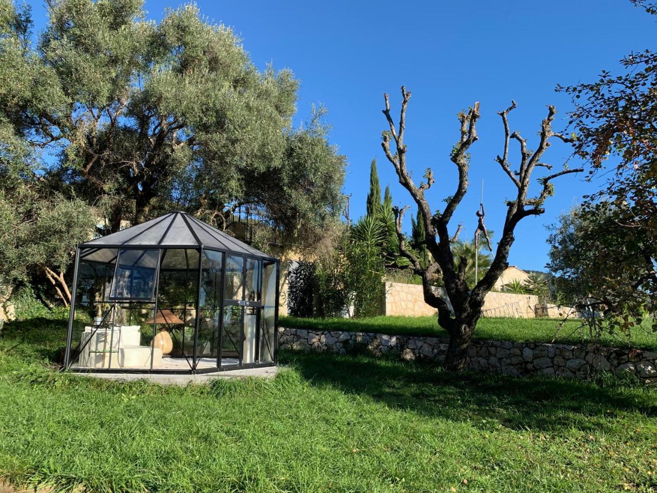Les 4 Elements Bed & Breakfast Tourrettes-sur-Loup Dış mekan fotoğraf